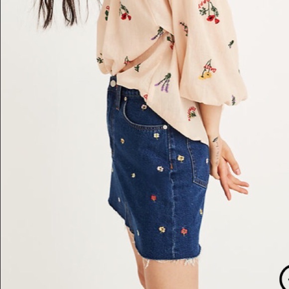 Madewell Mini Rigid Denim Skirt. - Picture 3 of 5